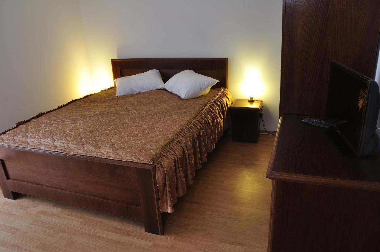 Oras Zlatna Hotel Ngoại thất bức ảnh